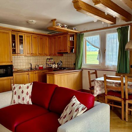 Villa Iris - La Prima Villa Vacanze Nell'Altopiano Asiago Dış mekan fotoğraf