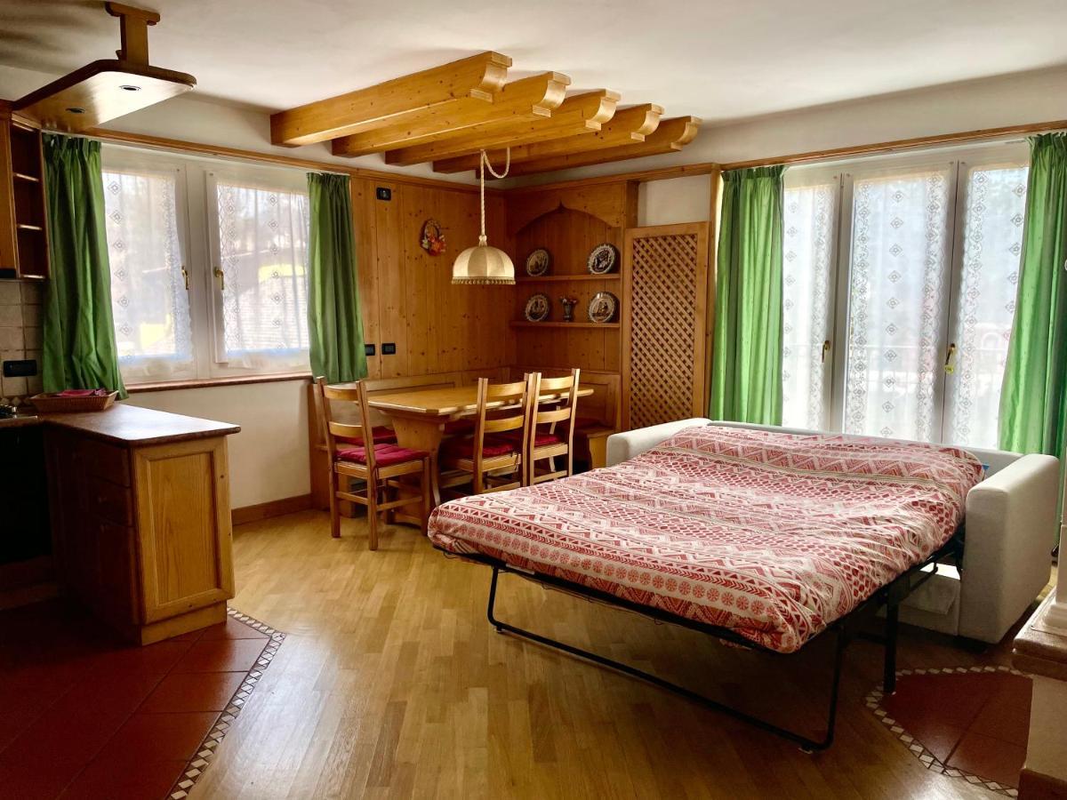 Villa Iris - La Prima Villa Vacanze Nell'Altopiano Asiago Dış mekan fotoğraf