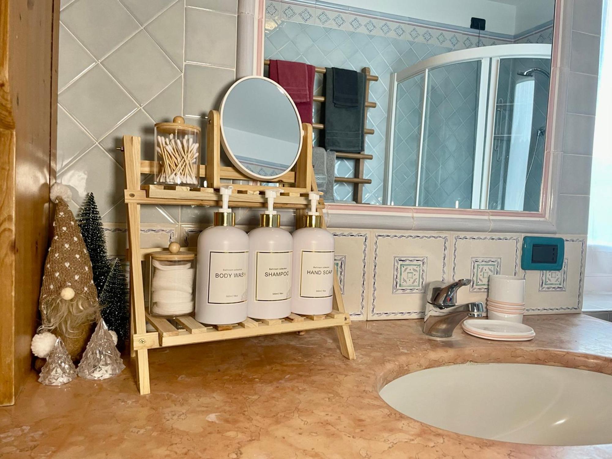 Villa Iris - La Prima Villa Vacanze Nell'Altopiano Asiago Dış mekan fotoğraf